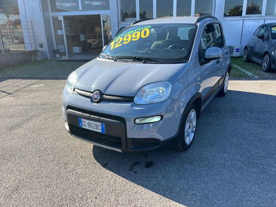 Fiat Panda 1.0 FireFly S&amp;S Hybrid City Cross del 2022 usata a Milano