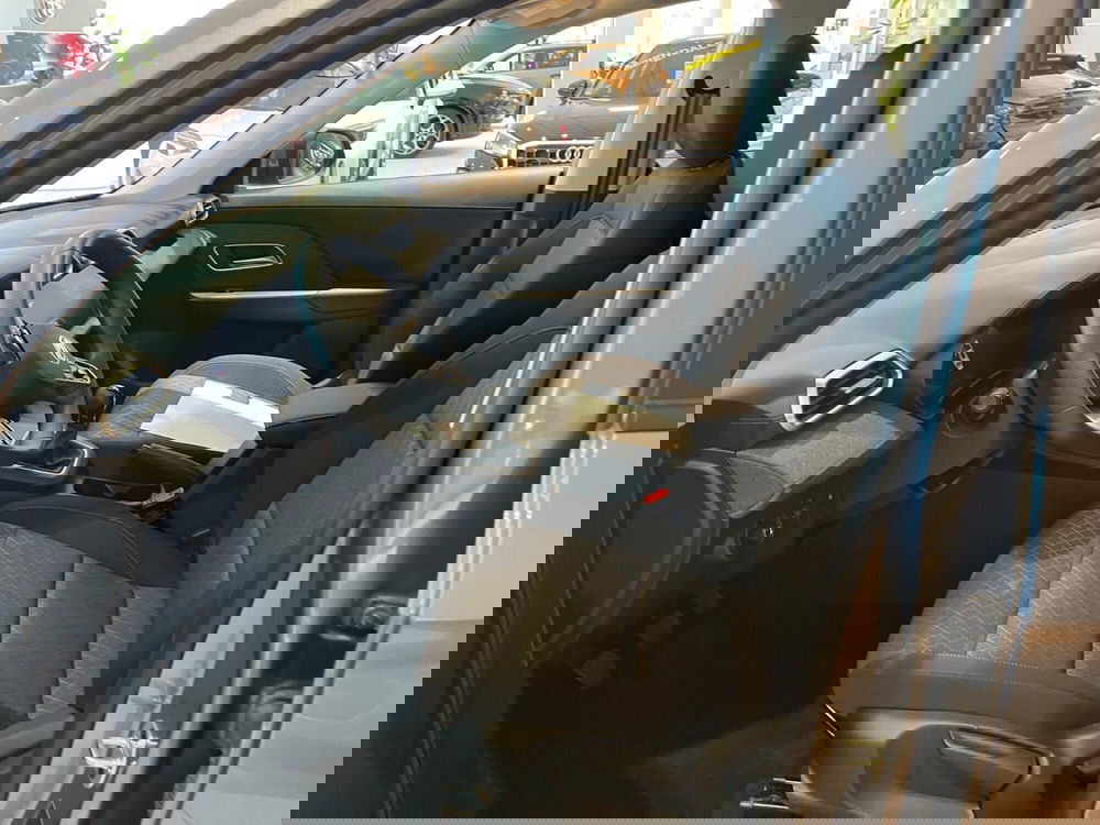 Mg ZS nuova a Milano (11)