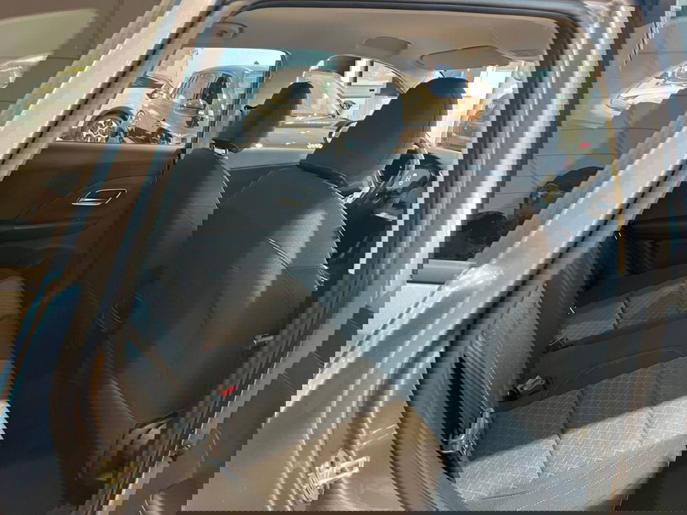 Mg ZS nuova a Milano (13)