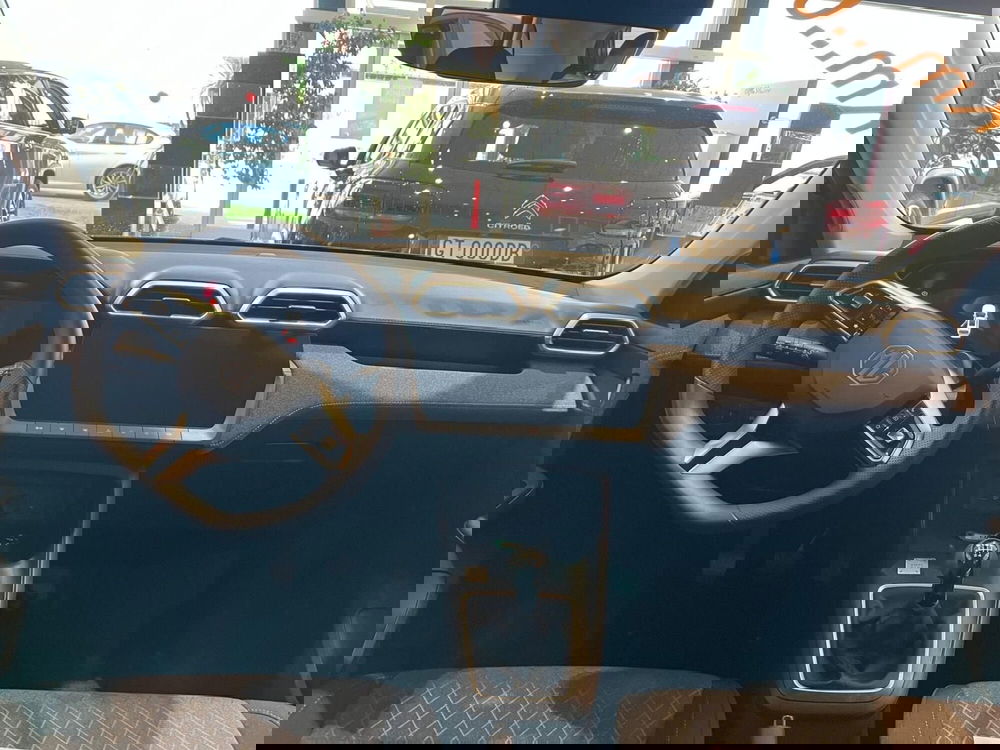 Mg ZS nuova a Milano (15)