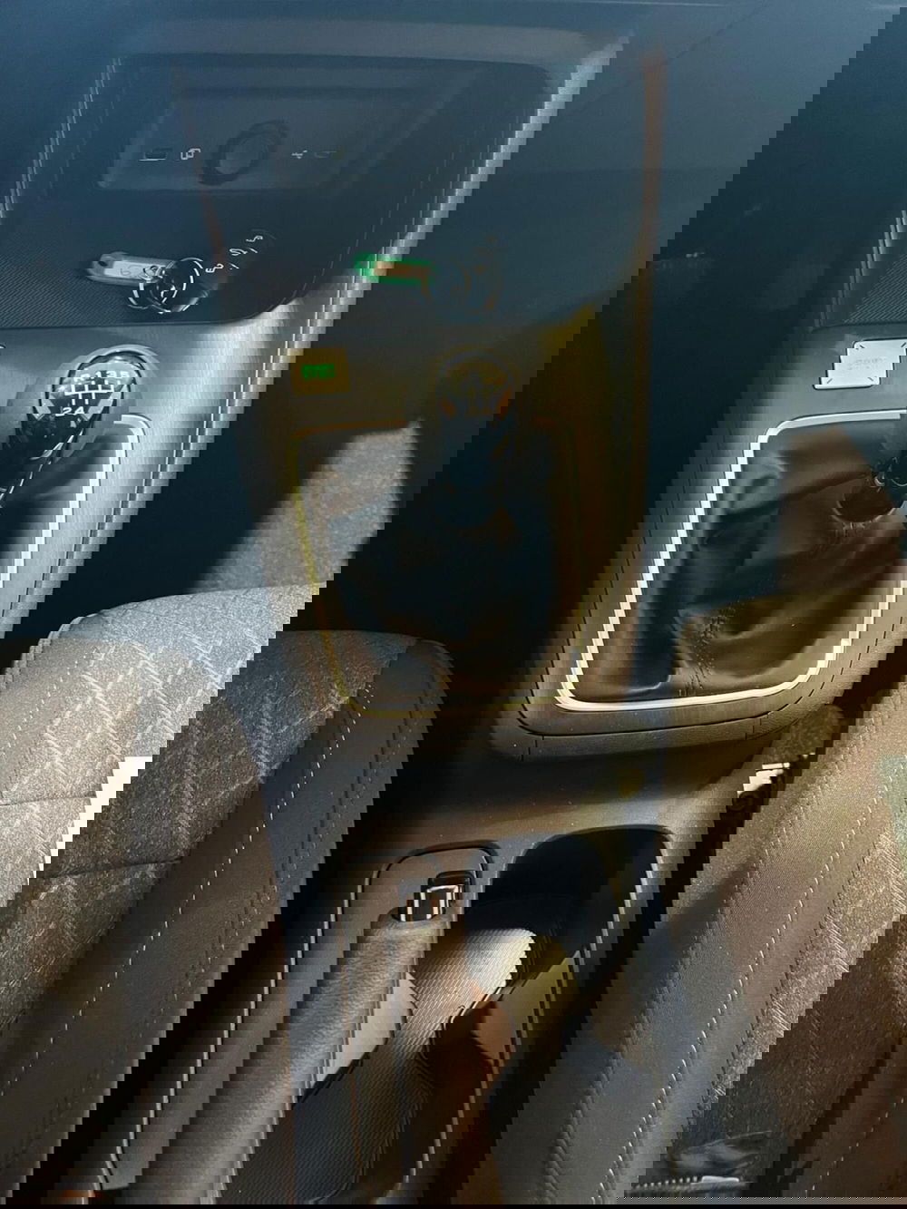 Mg ZS nuova a Milano (17)