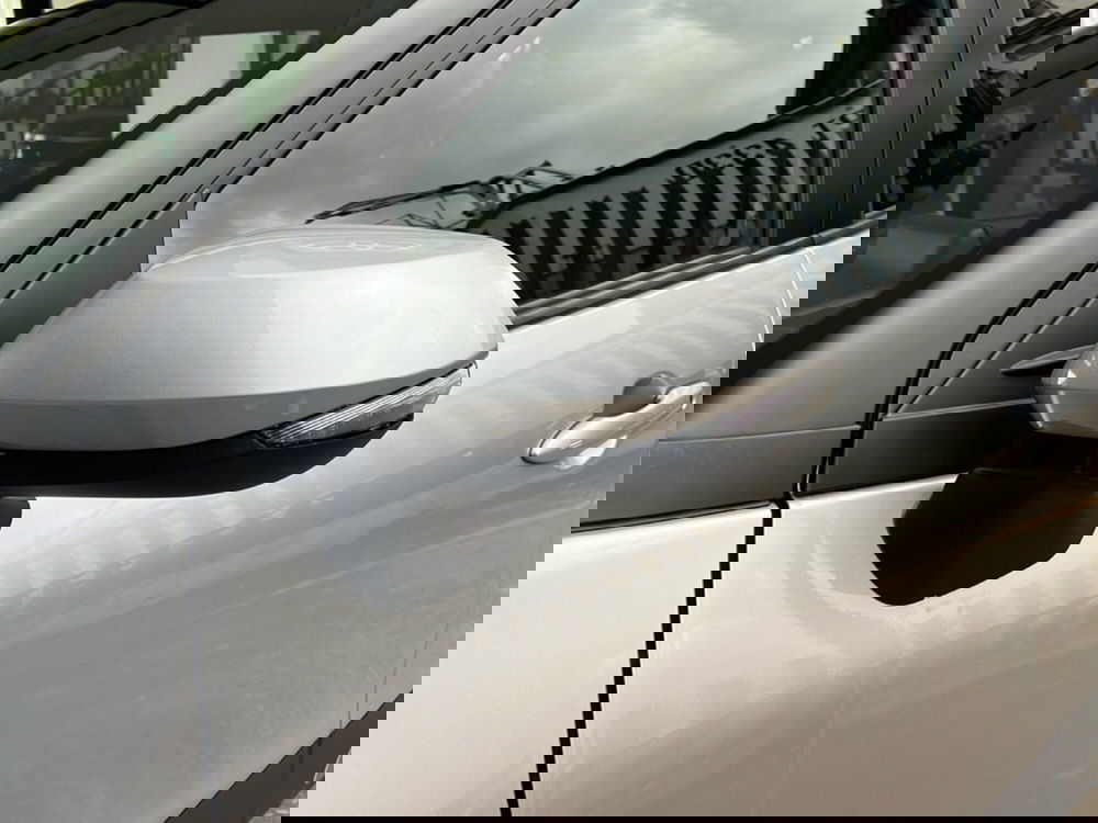 Toyota Yaris Cross nuova a Sassari (12)