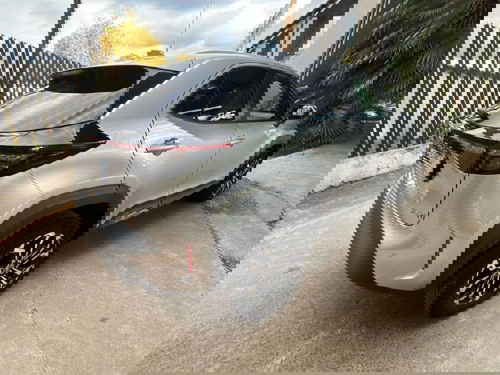 Toyota Yaris Cross nuova a Sassari (5)