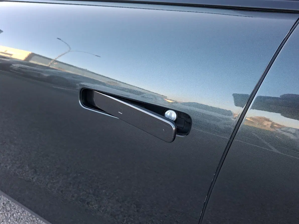 Hyundai Ioniq 5 usata a Macerata (10)