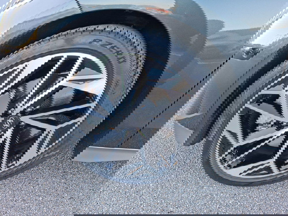 Hyundai Ioniq 5 usata a Macerata (12)