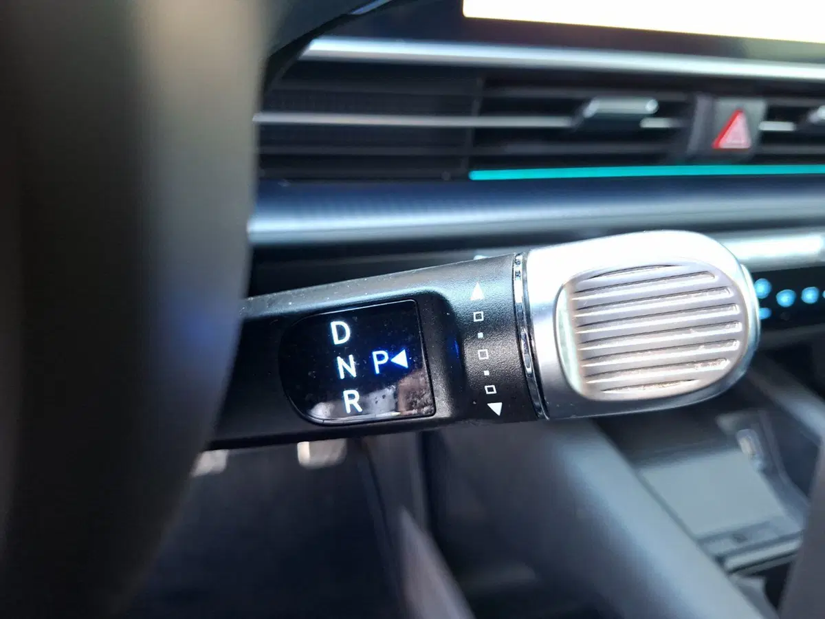 Hyundai Ioniq 5 usata a Macerata (18)