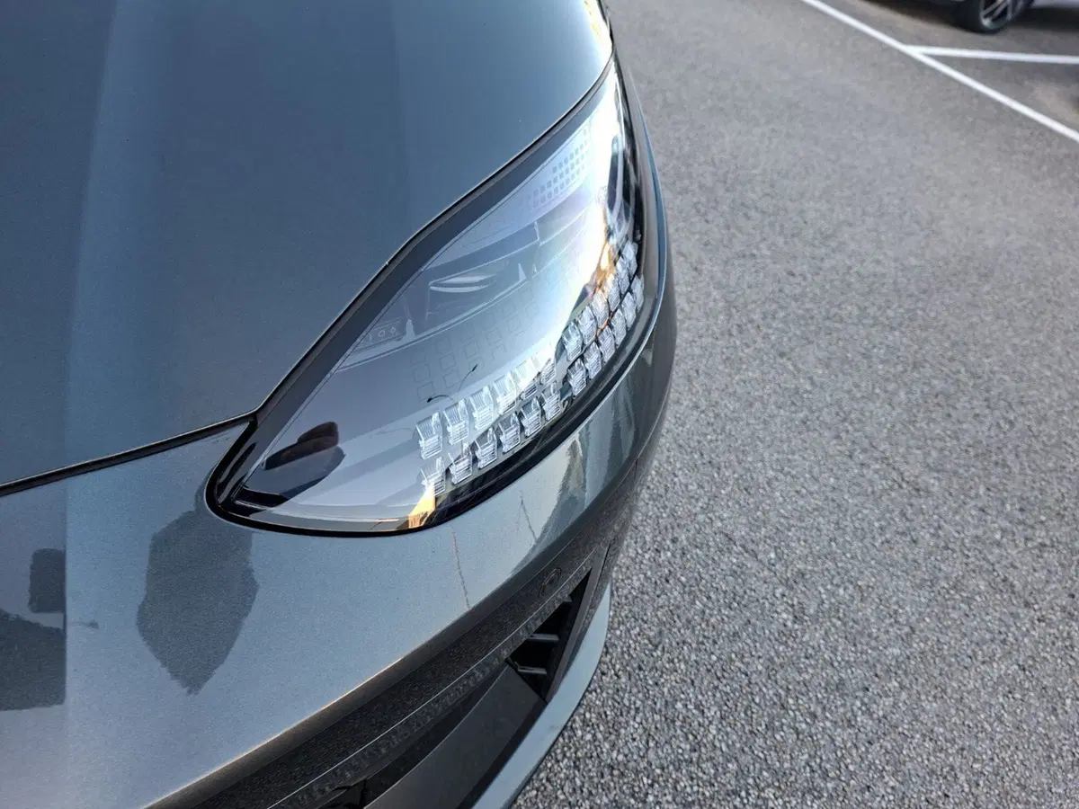 Hyundai Ioniq 5 usata a Macerata (9)