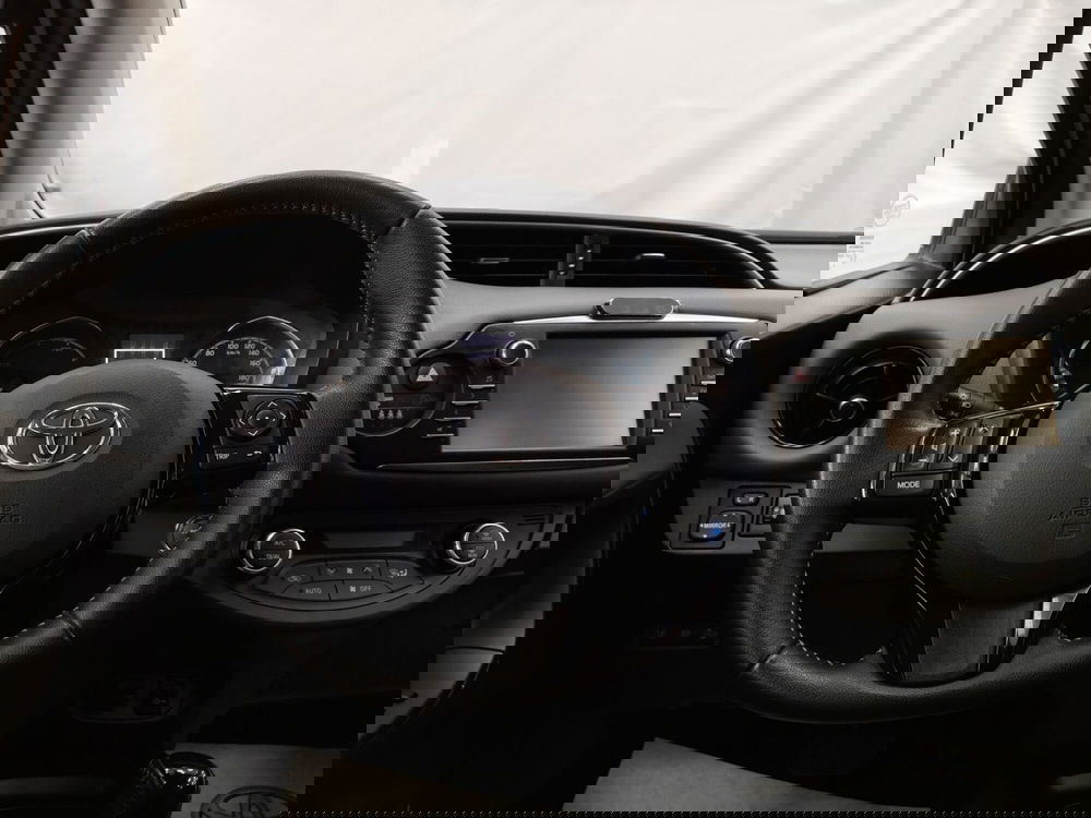 Toyota Yaris usata a Roma (11)