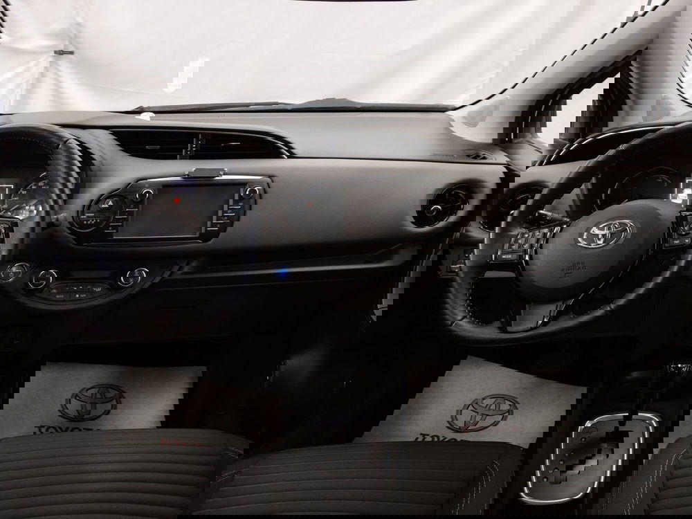 Toyota Yaris usata a Roma (9)