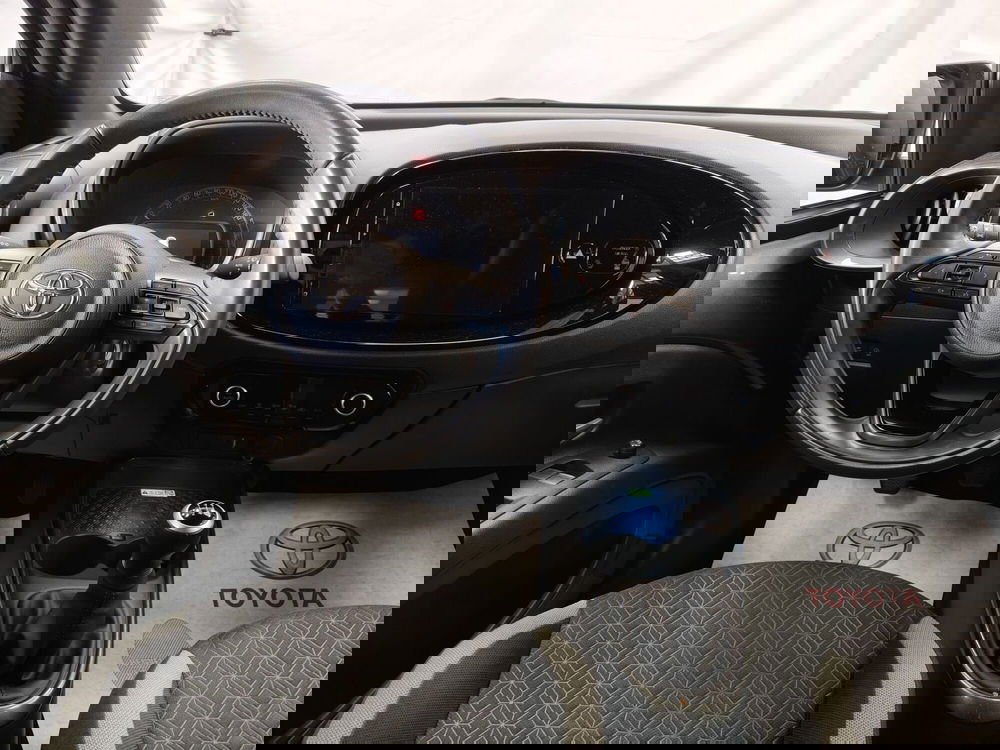 Toyota Aygo X usata a Roma (10)