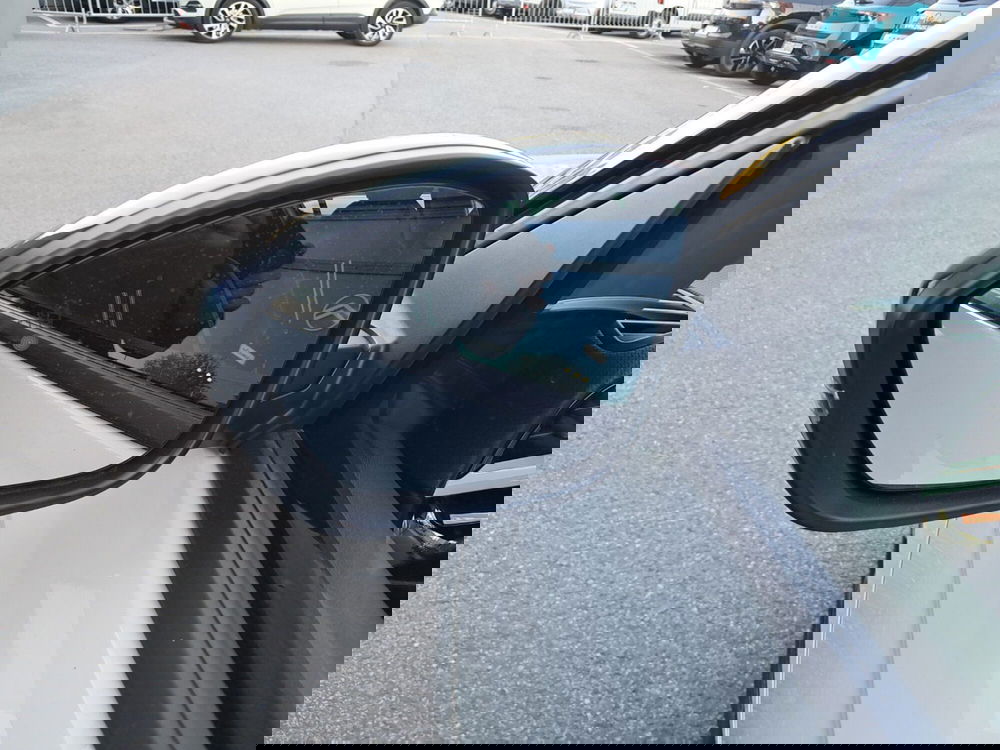 Opel Corsa nuova a Bologna (16)