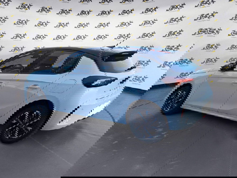 Opel Corsa nuova a Bologna (6)