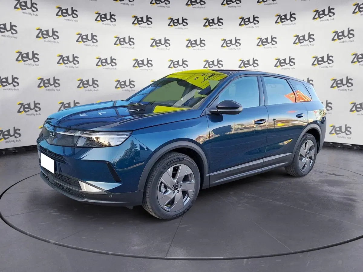Opel Grandland nuova a Bologna