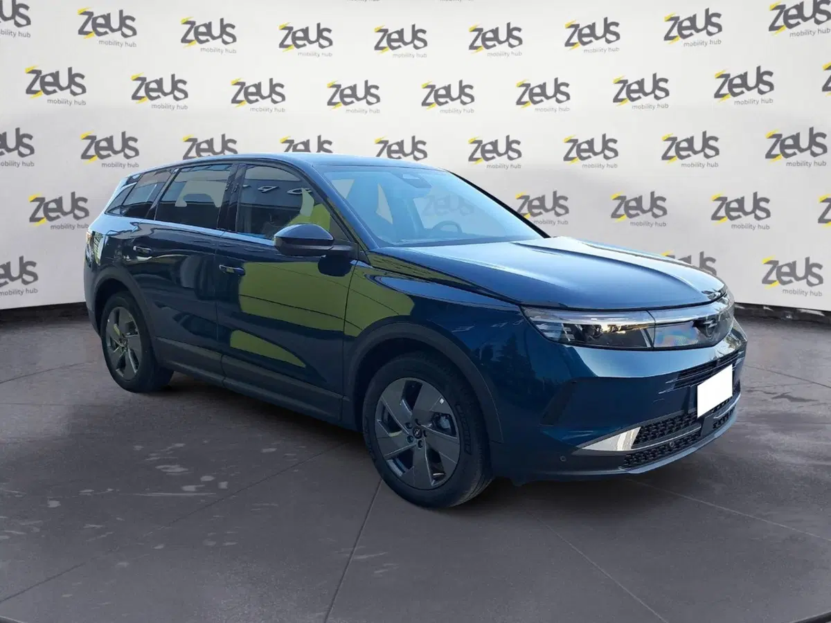 Opel Grandland nuova a Bologna (8)