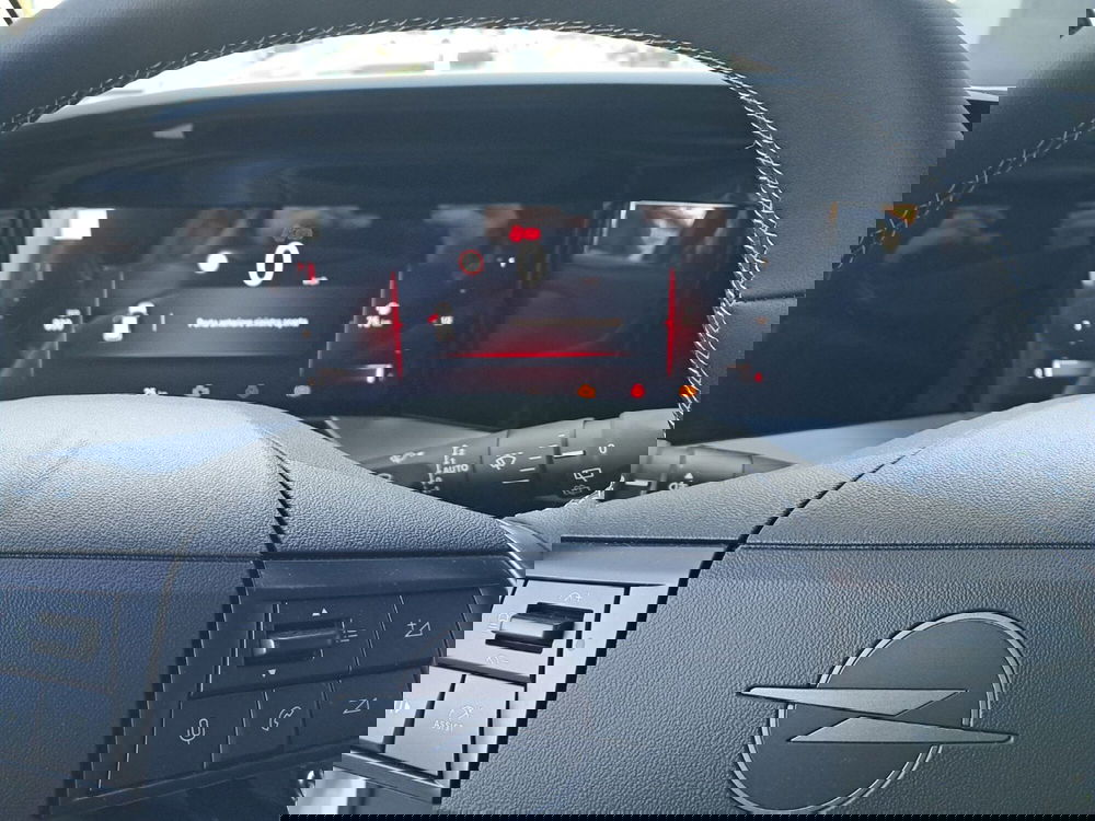 Opel Mokka nuova a Bologna (11)