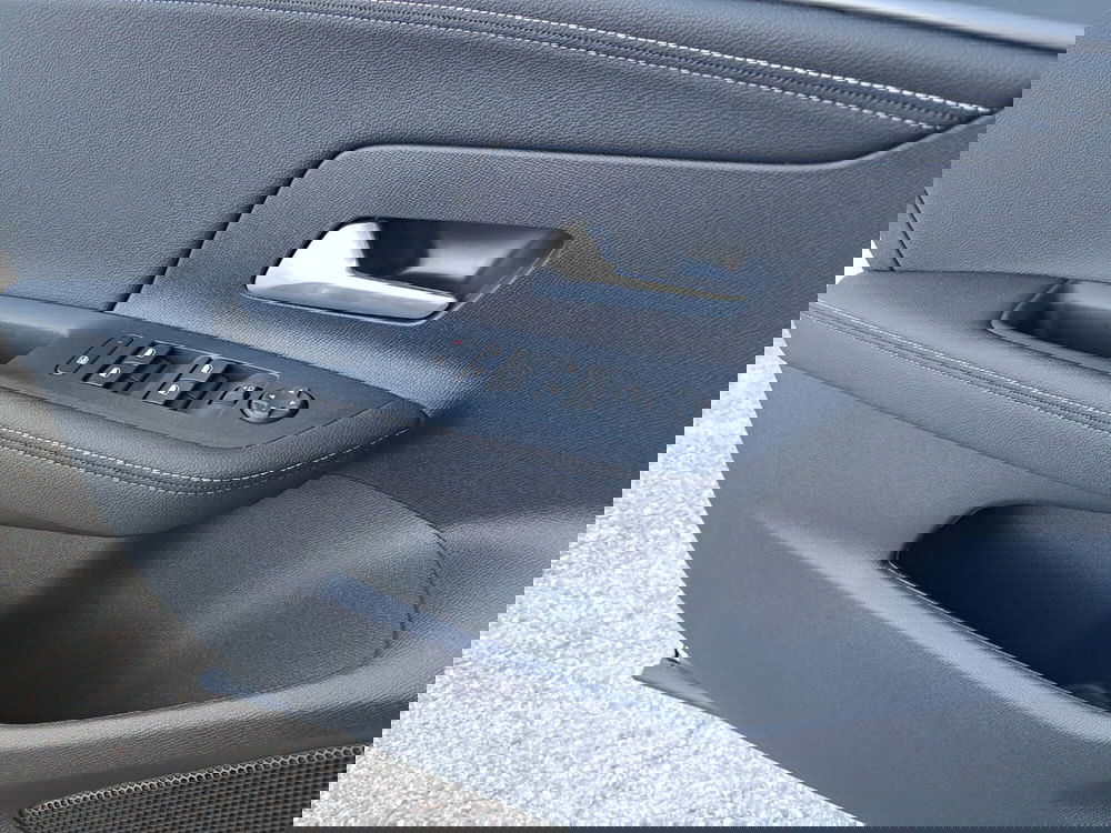 Opel Mokka nuova a Bologna (14)