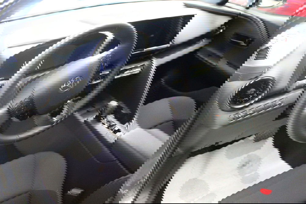 Toyota Toyota C-HR usata a Cremona (8)