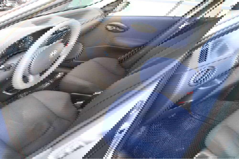 Fiat Punto usata a Pordenone (9)