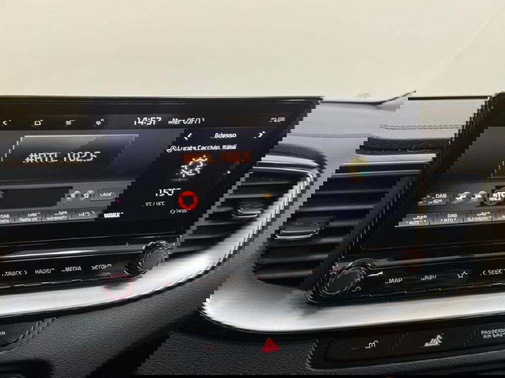 Kia XCeed usata a Como (14)