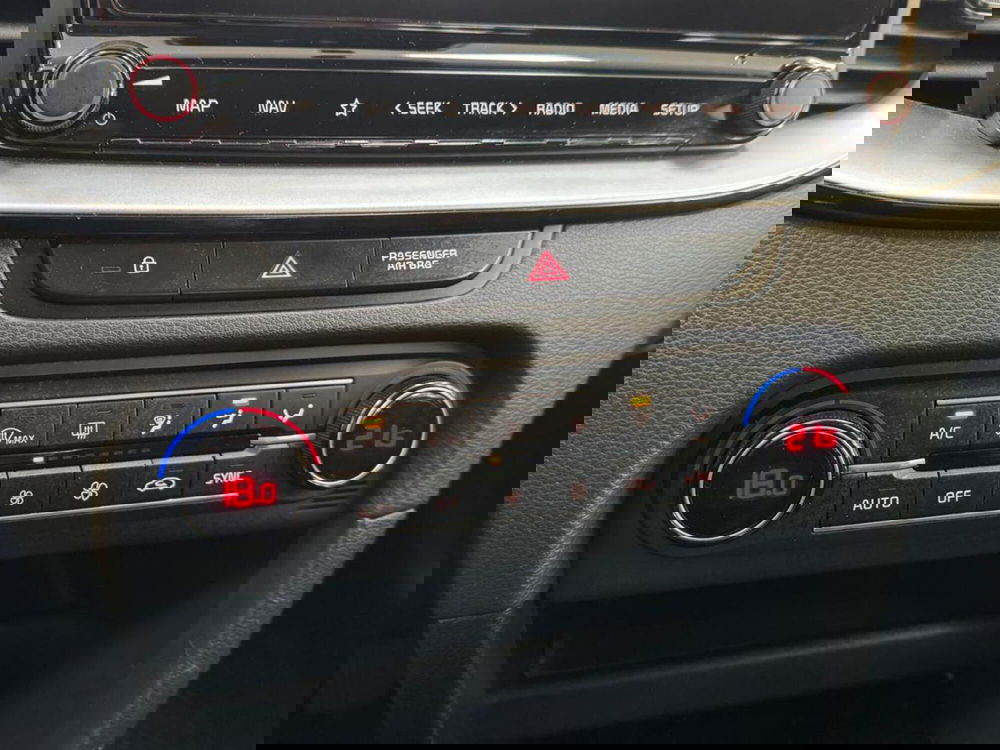 Kia XCeed usata a Como (19)