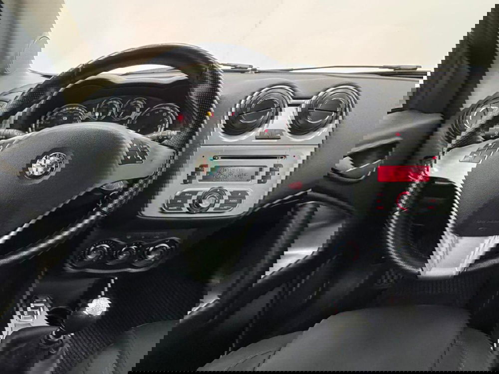 Alfa Romeo MiTo usata a Como (10)