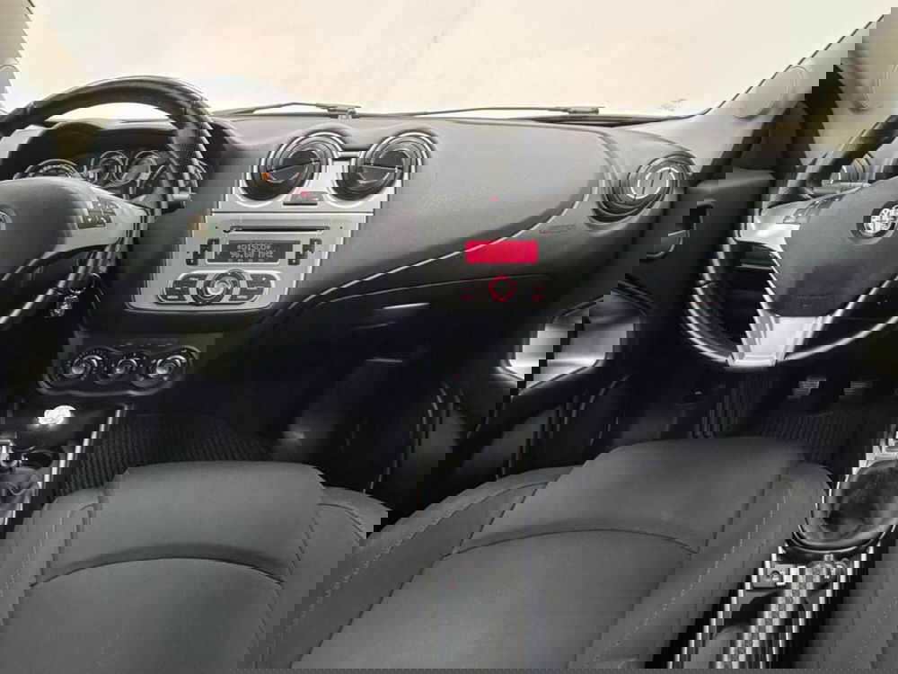 Alfa Romeo MiTo usata a Como (4)