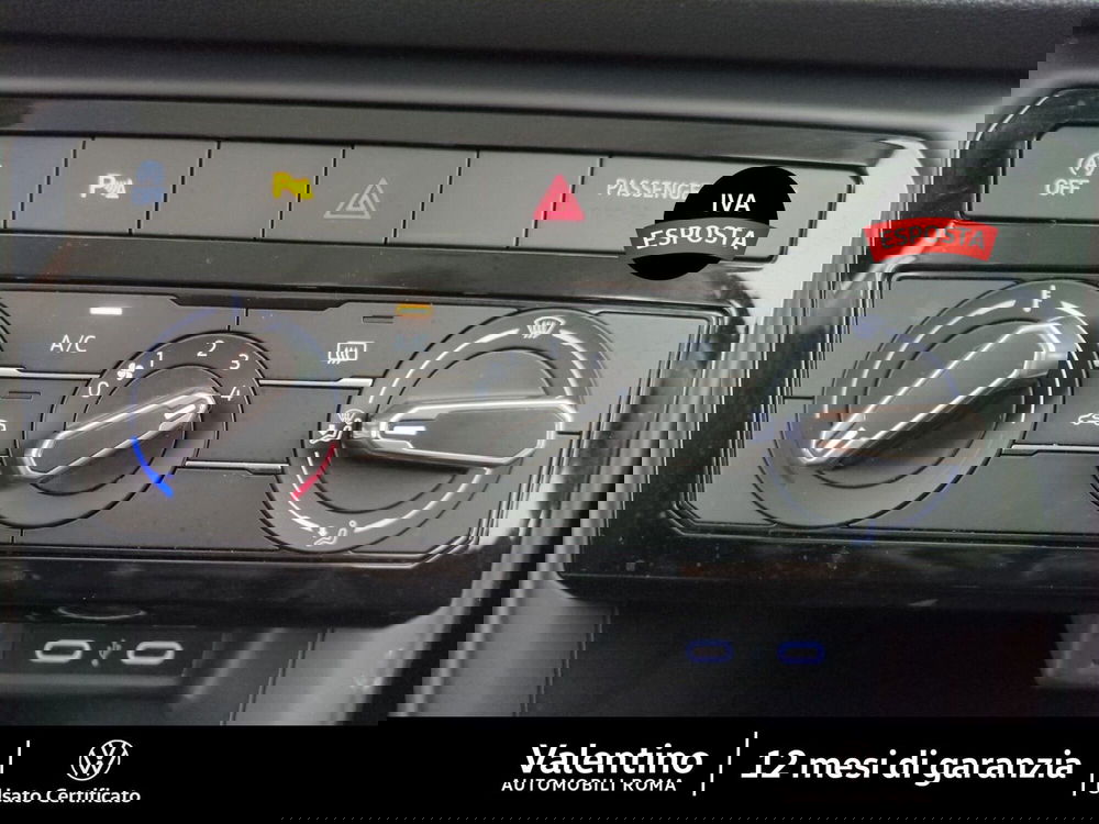 Volkswagen T-Cross usata a Roma (17)