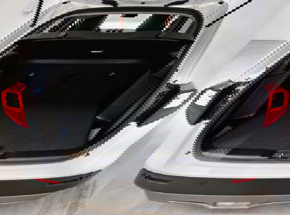 Suzuki Vitara nuova a Rovigo (8)