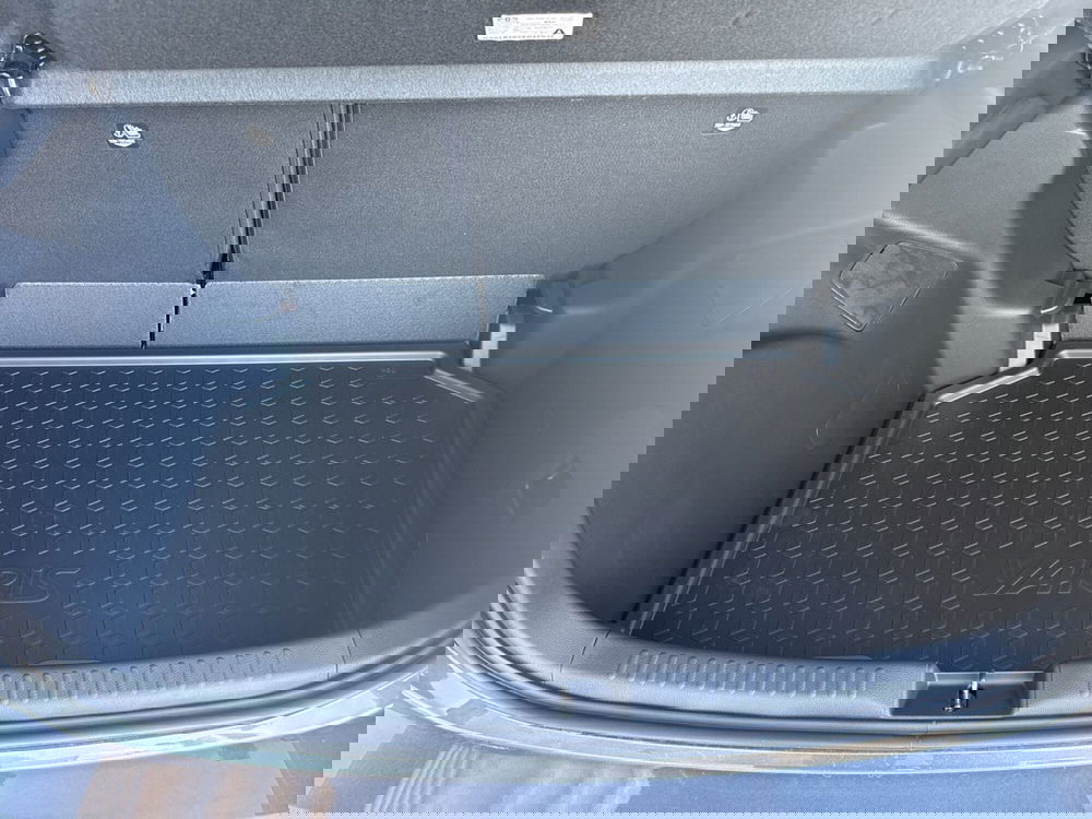 Toyota Yaris nuova a Ferrara (18)