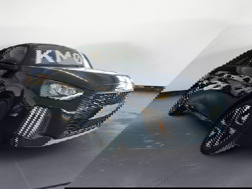 Peugeot 208 nuova a Bari