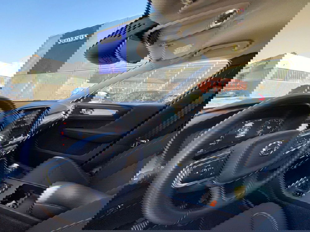 Volvo XC40 usata a Como (9)