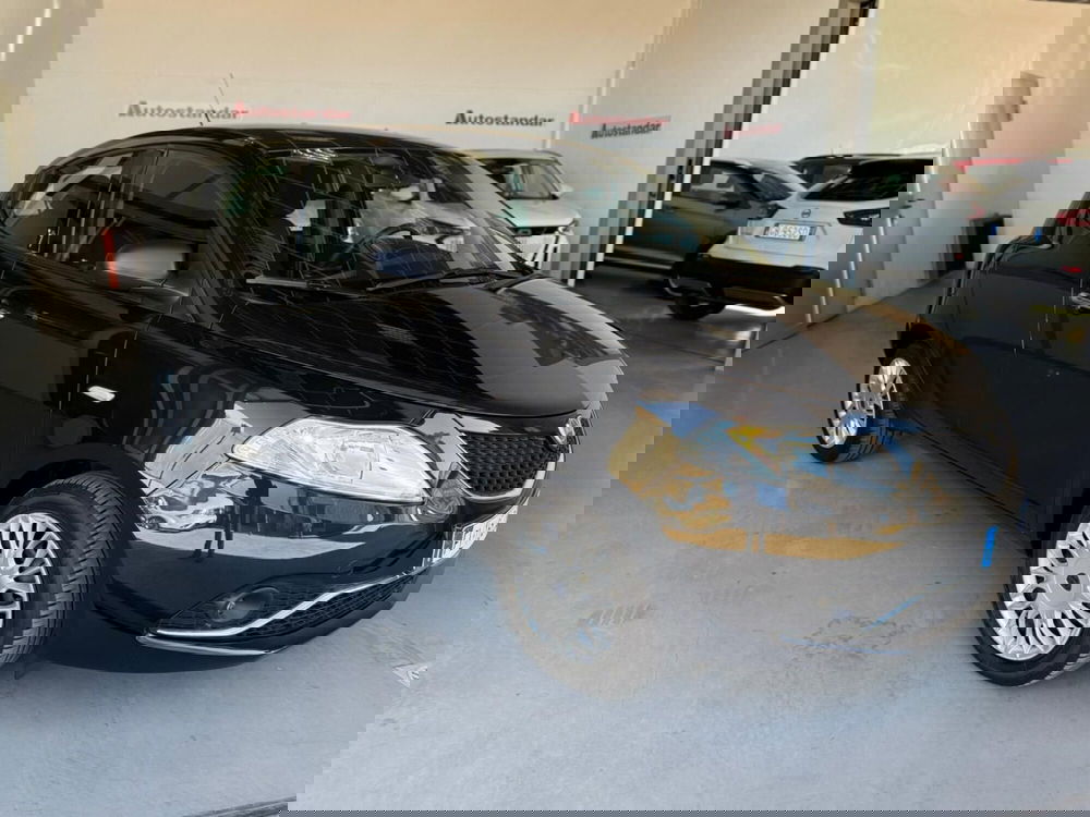 Lancia Ypsilon usata a Torino (2)