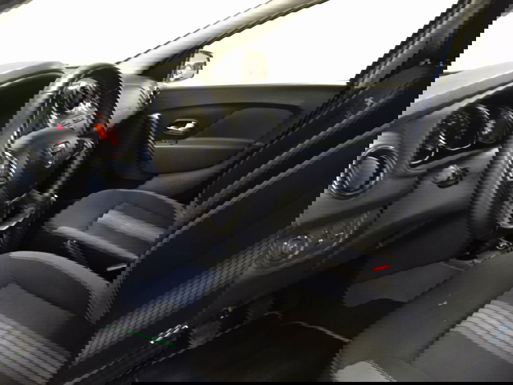 Dacia Sandero usata a Torino (8)