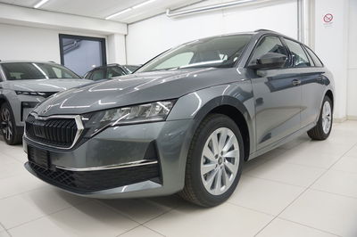 Skoda Octavia 2.0 TDI SCR 150 CV DSG Executive nuova a Torino