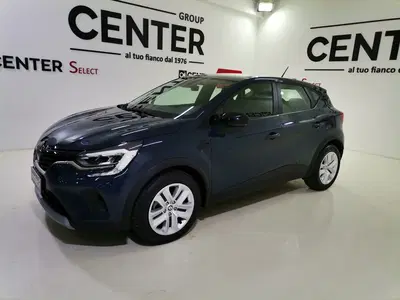 Renault Captur Full Hybrid E-Tech 145 CV Zen del 2022 usata a Salerno