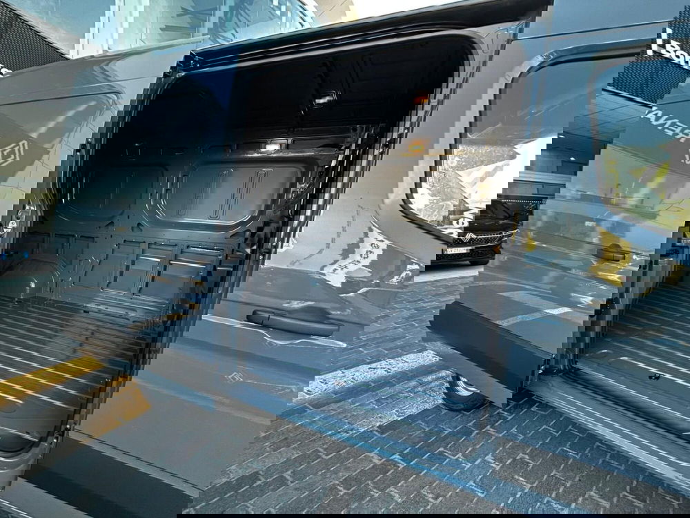 Renault Master Furgone nuova a Treviso (11)