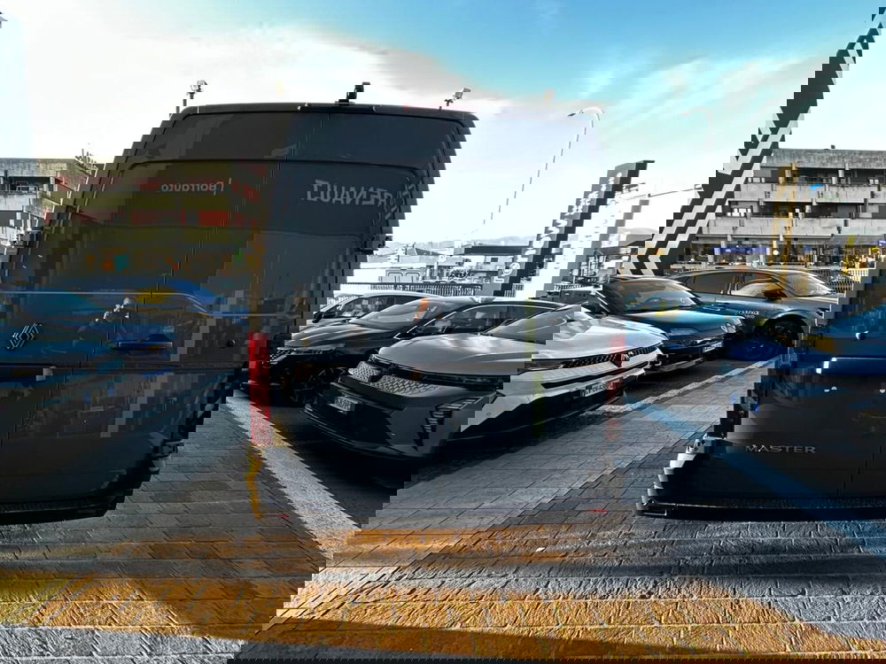 Renault Master Furgone nuova a Treviso (5)