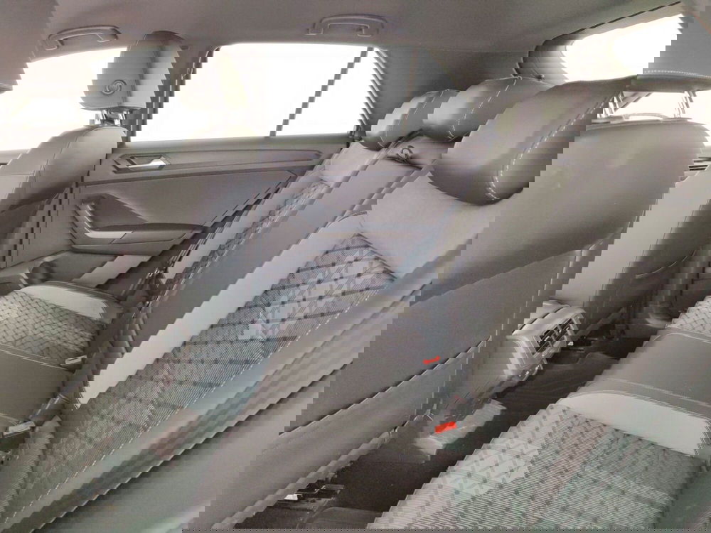 Volkswagen T-Roc usata a Massa-Carrara (10)