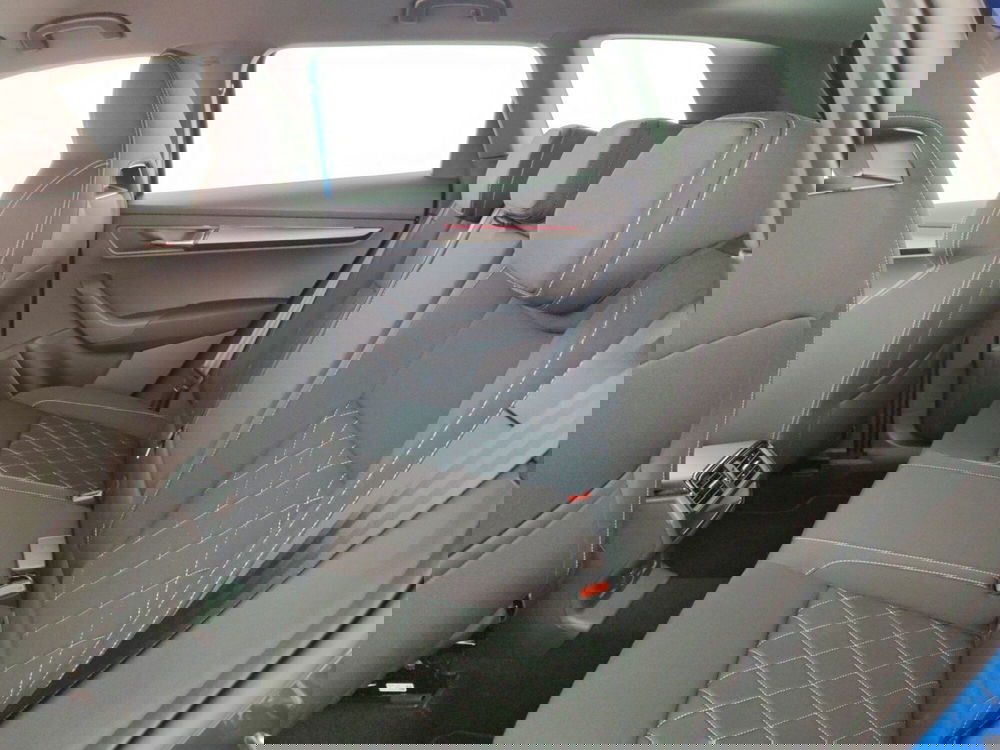 Skoda Karoq nuova a Massa-Carrara (10)