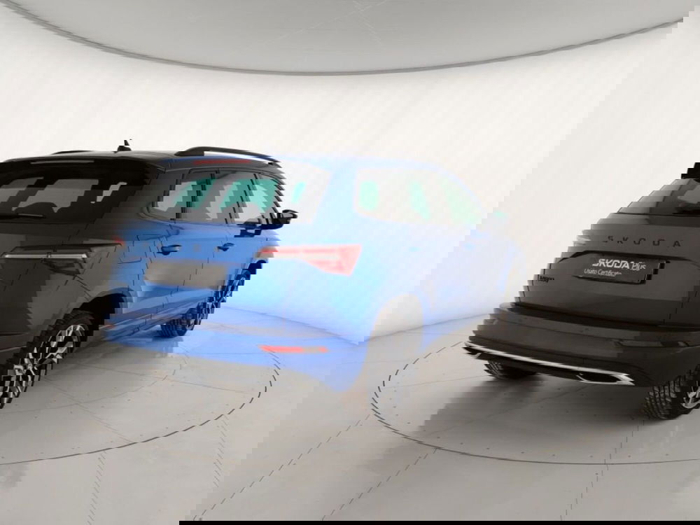 Skoda Karoq nuova a Massa-Carrara (3)