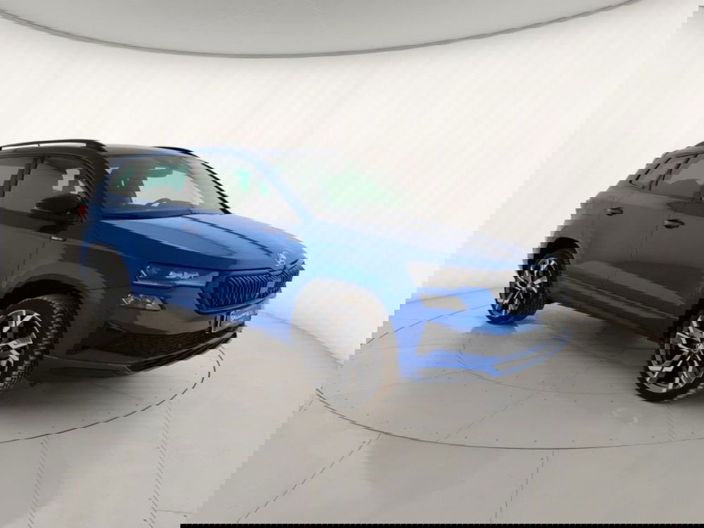 Skoda Karoq nuova a Massa-Carrara (4)