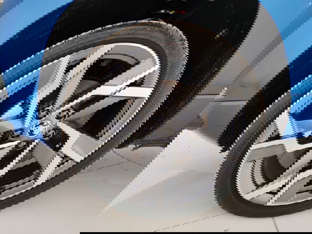 Skoda Karoq nuova a Massa-Carrara (6)