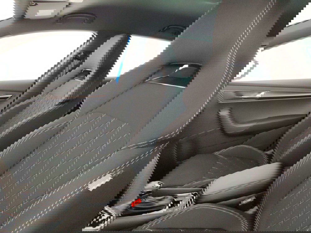 Skoda Karoq nuova a Massa-Carrara (9)