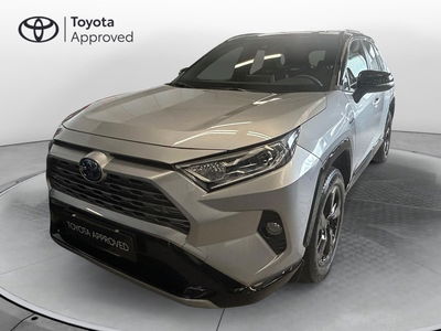 Toyota Rav4 HV (218CV) E-CVT 2WD Style del 2020 usata a Curno