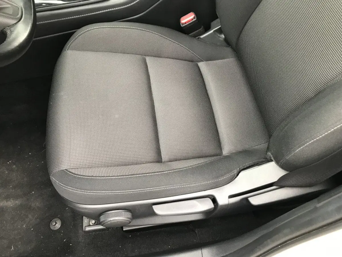 Mazda CX-30 usata a Cuneo (8)