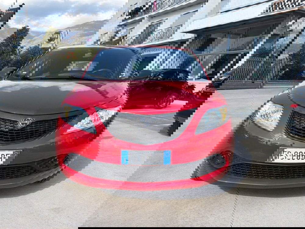 Lancia Ypsilon usata a Frosinone (13)