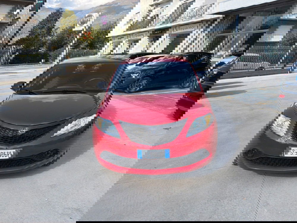Lancia Ypsilon usata a Frosinone (5)