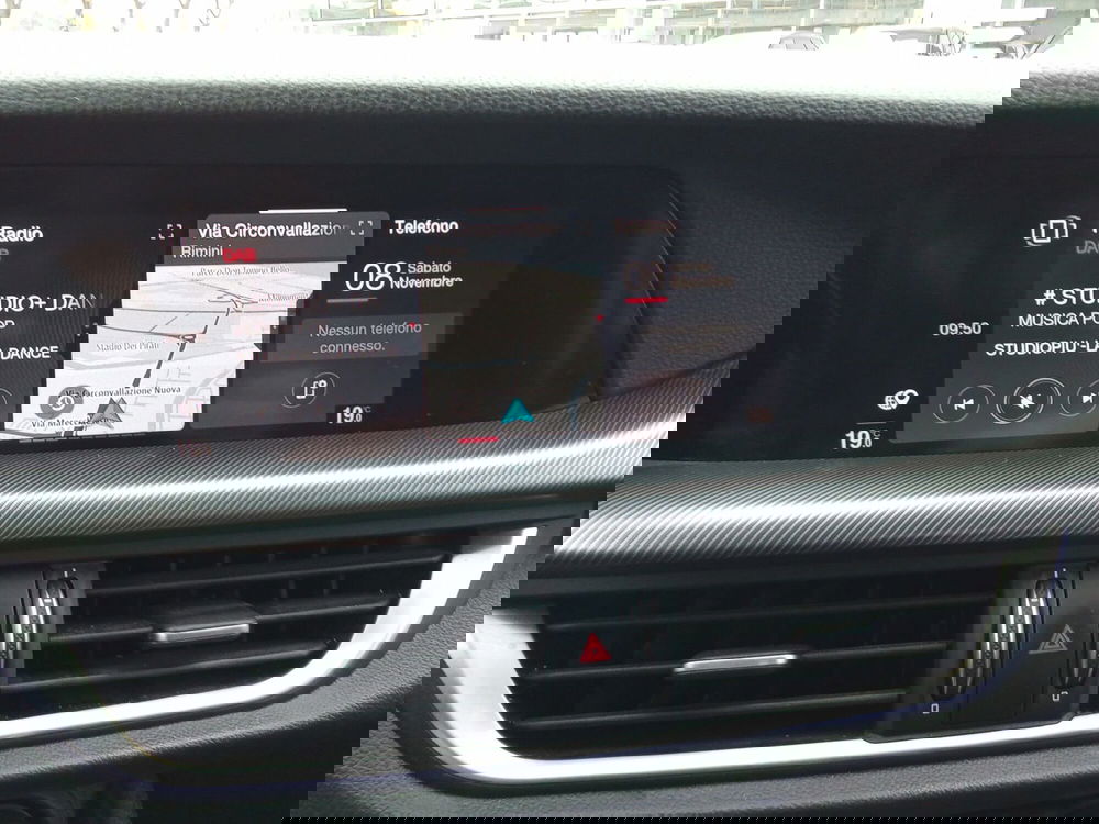 Alfa Romeo Stelvio usata a Rimini (16)