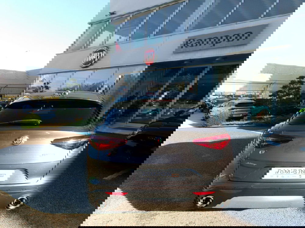 Alfa Romeo Stelvio usata a Venezia (4)