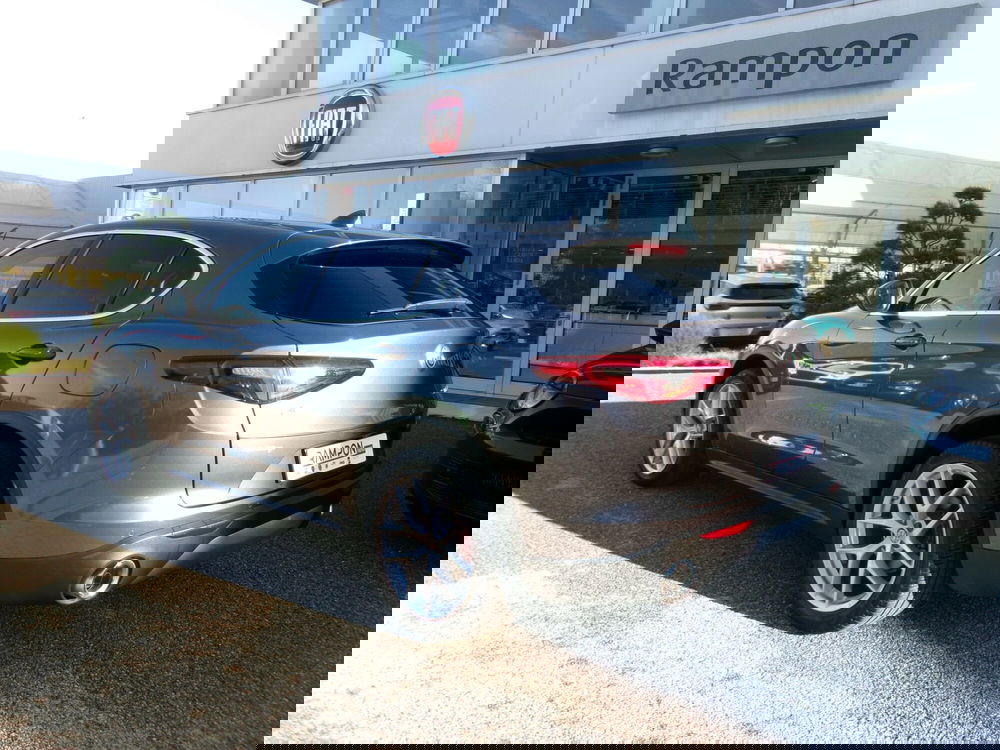 Alfa Romeo Stelvio usata a Venezia (5)